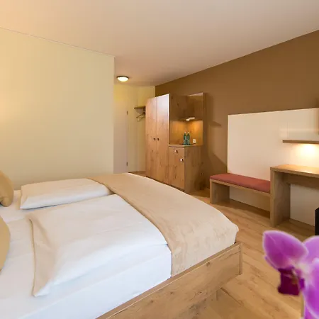 Spreewaldhotel Stephanshof 호텔 뤼벤