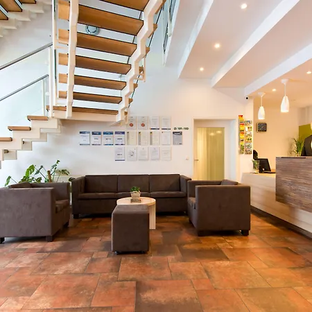 Spreewaldhotel Stephanshof 호텔 뤼벤